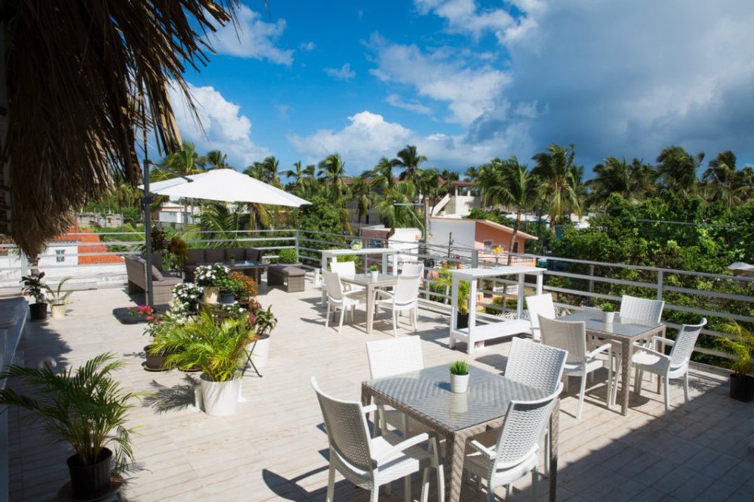 Hotel Boutique en Los Corales. 200 m de la Playa