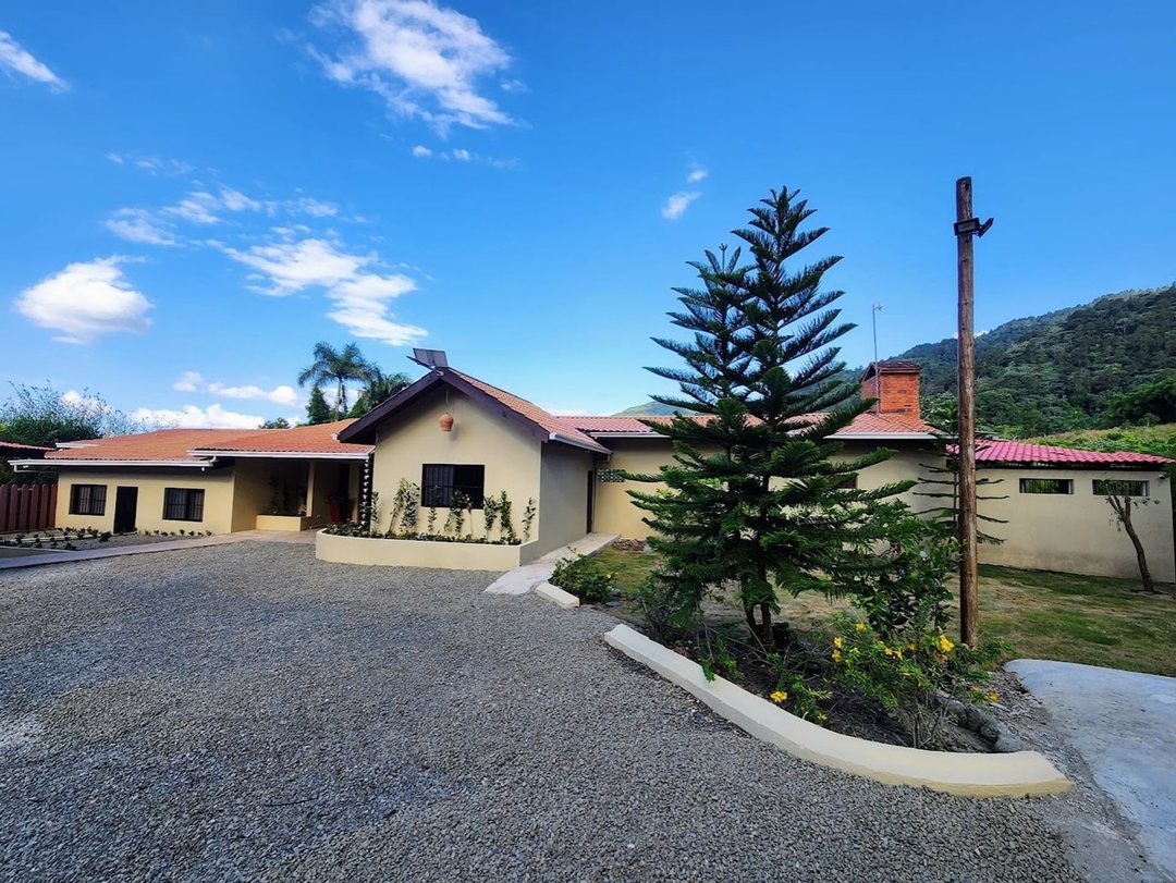 Villa en venta en Jarabacoa