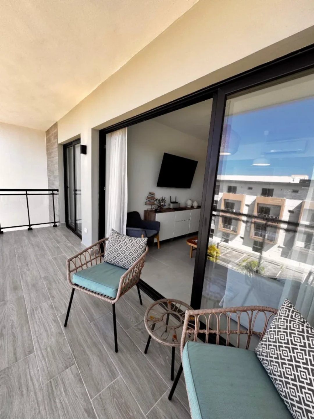 Apto en Venta Cap Cana 2H Amueblado ¡Listo!