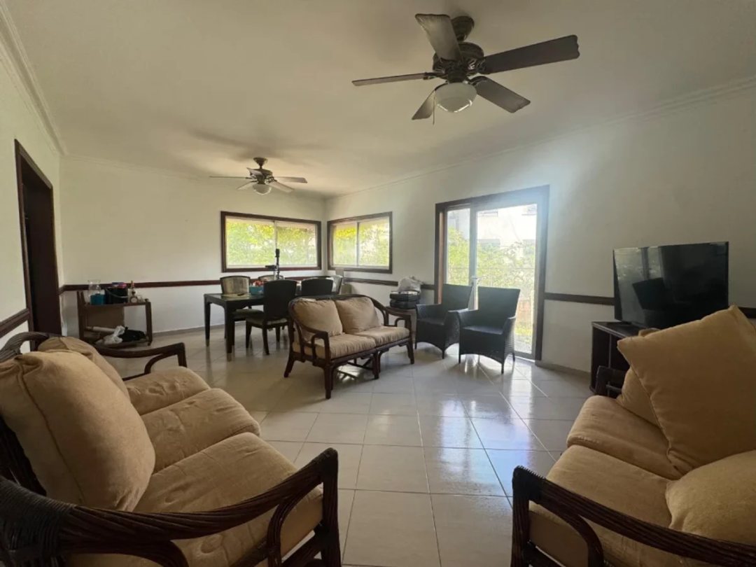 Casa 4H Colinas de los Ríos | Res. Cerrado con Piscina