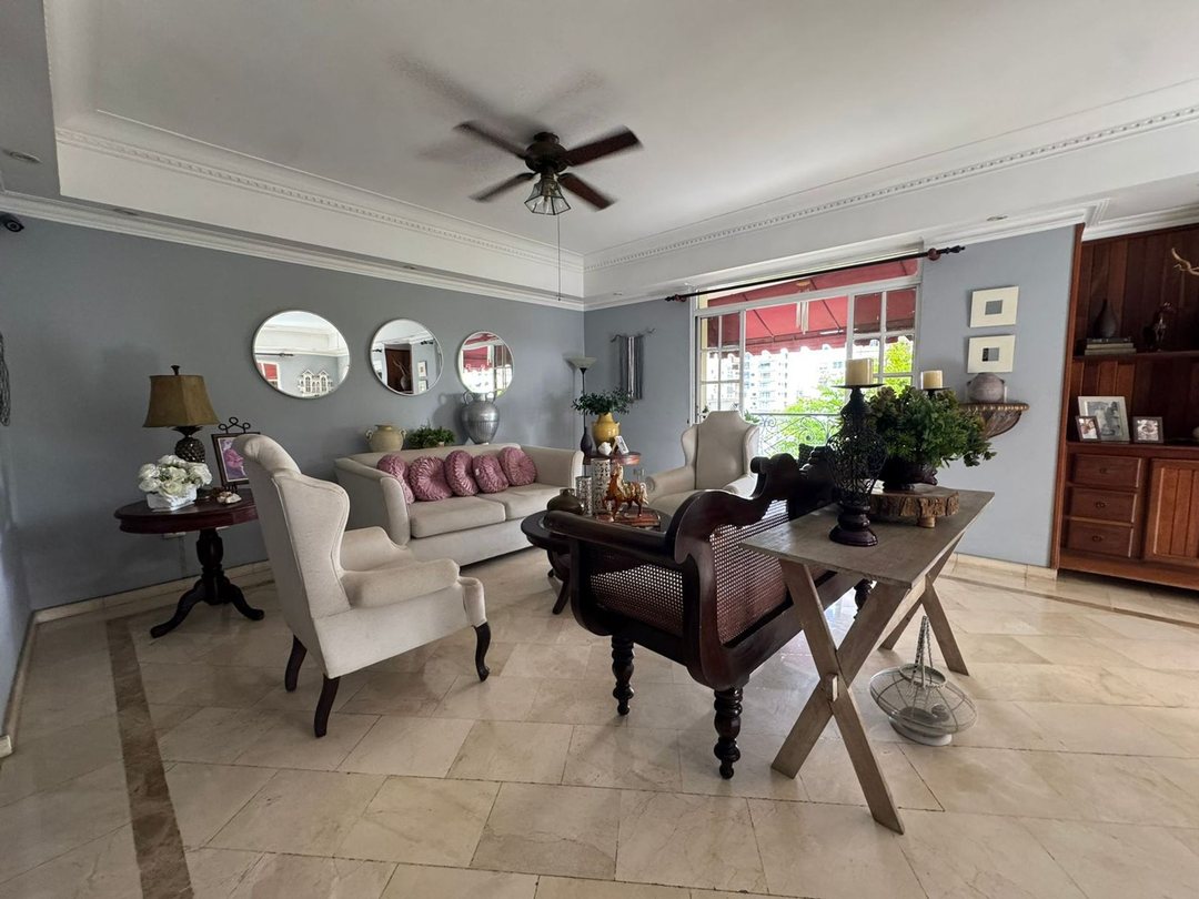 Apartamento en Venta en Av. Rómulo Betancourt