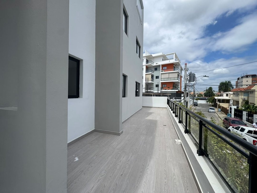 APARTAMENTO EN VENTA – LOS RESTAURADORES