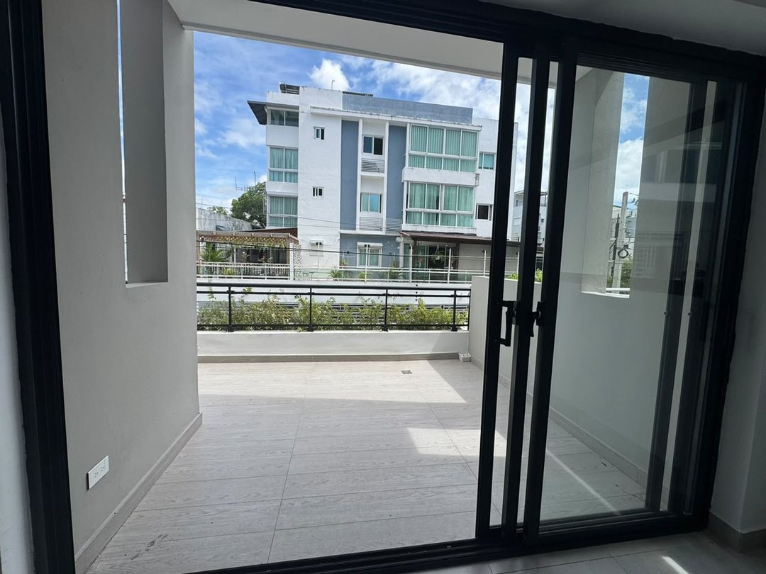 APARTAMENTO EN VENTA – LOS RESTAURADORES