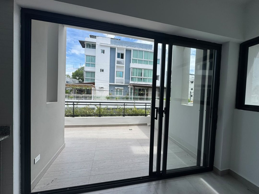 APARTAMENTO EN VENTA – LOS RESTAURADORES