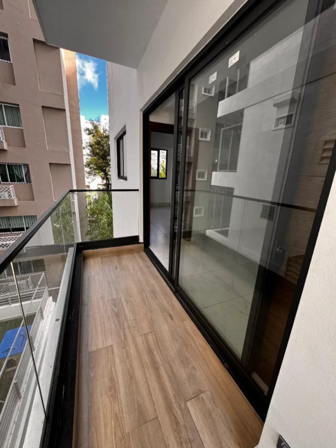 Apto en Venta Ens. Paraíso 1H ¡Nuevo!