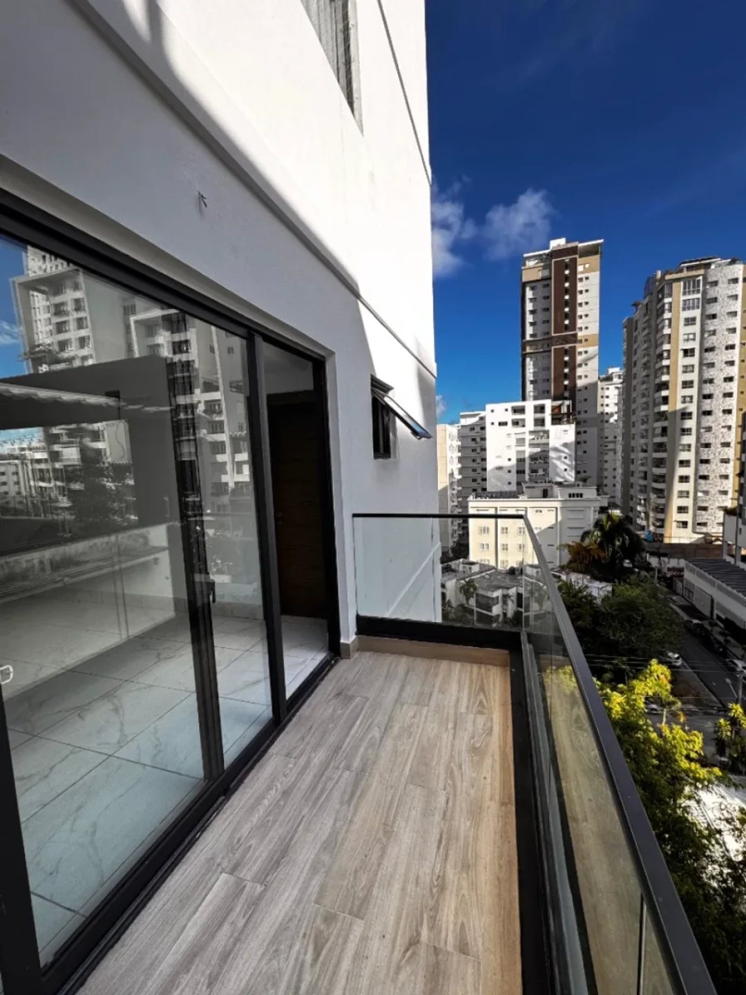 Apto en Venta Ens. Paraíso 2H ¡Nuevo!