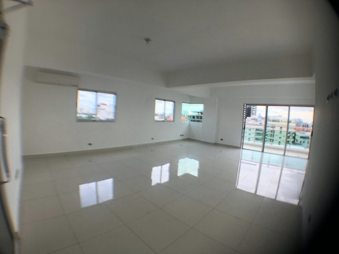 Apartamento en Ensanche Naco, Santo Domingo