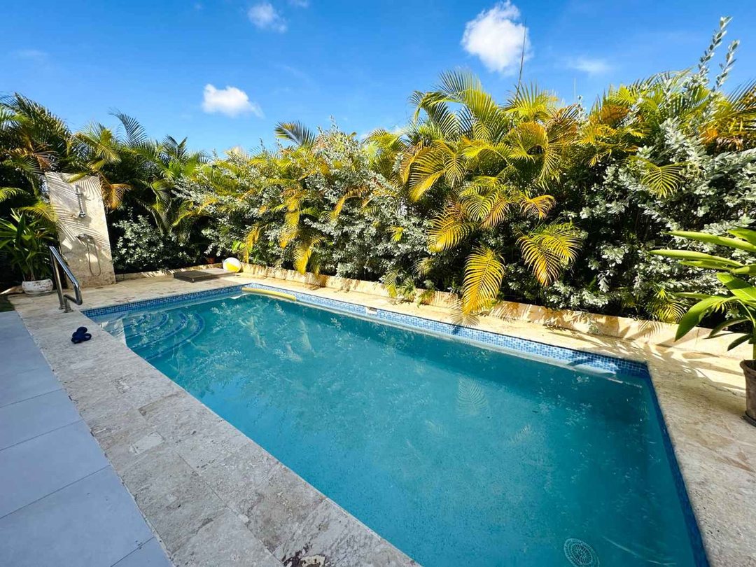 Amplia villa de 3 habitaciones con piscina privada
