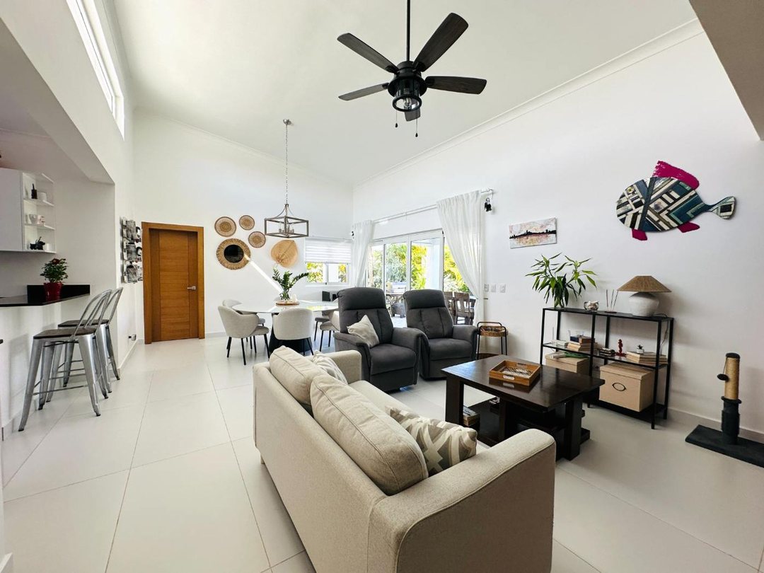 Amplia villa de 3 habitaciones con piscina privada