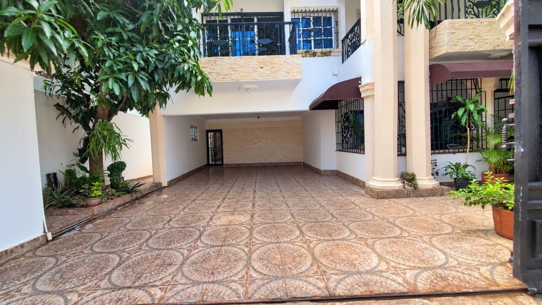Casa en Venta en Brisa Oriental VI | 4 Habitacione