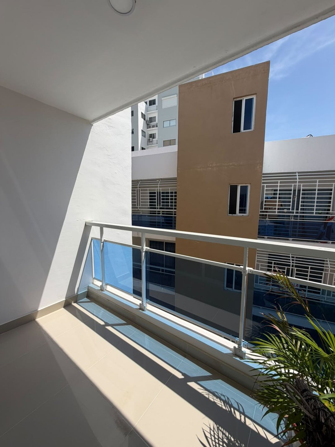 APARTAMENTO EN VENTA 3 DORMITORIOS SANTO DOMINGO E