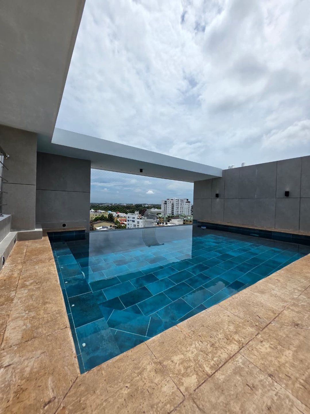 PENTHOUSE EN VENTA 3 DORMITORIOS DON HONORIO SANTO