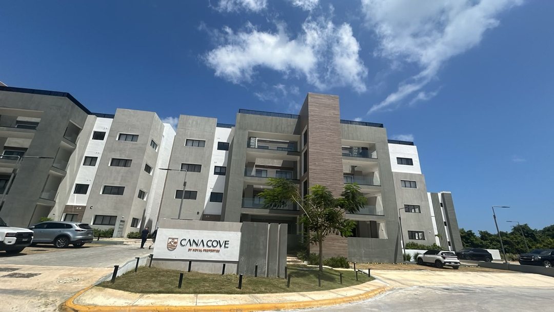 APARTAMENTO EN VENTA 2 HBTS BÁVARO PUNTA CANA