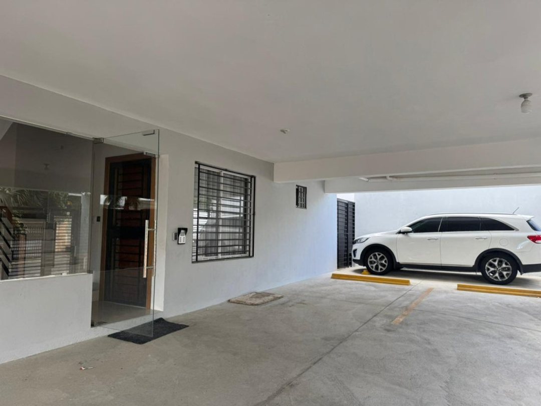 Penthouse en Villa Aura, Santo Domingo Oeste
