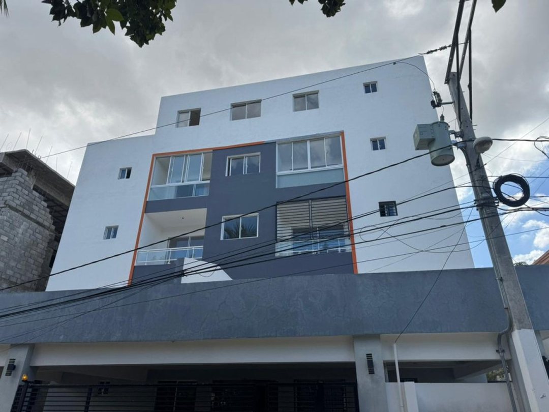 Penthouse en Villa Aura, Santo Domingo Oeste