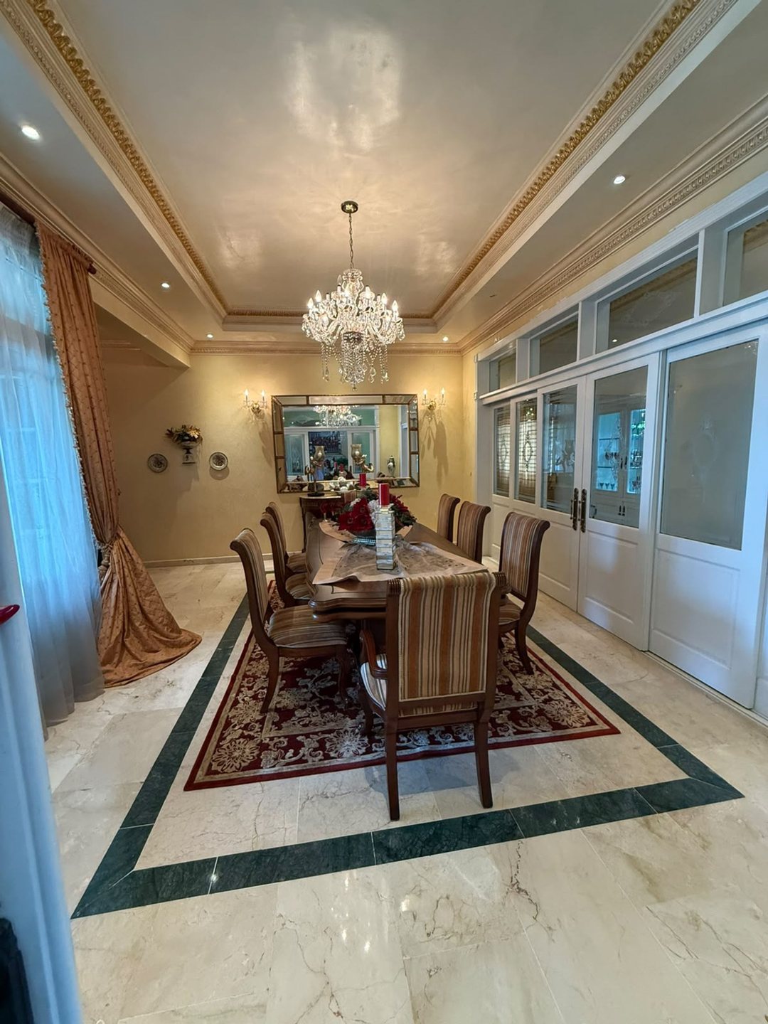 Casa en los rios de 3 niveles