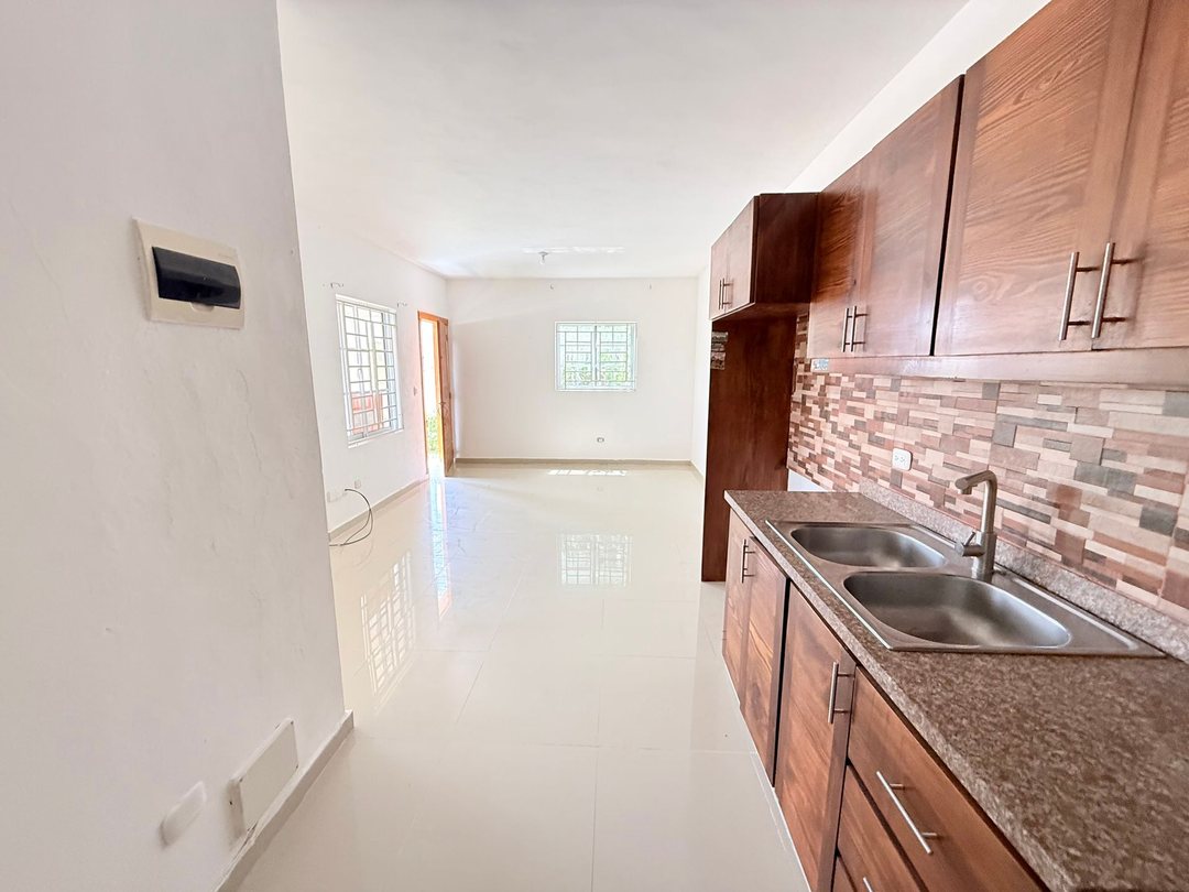 SE VENDE CASA- PUNTA CANA GARDENS