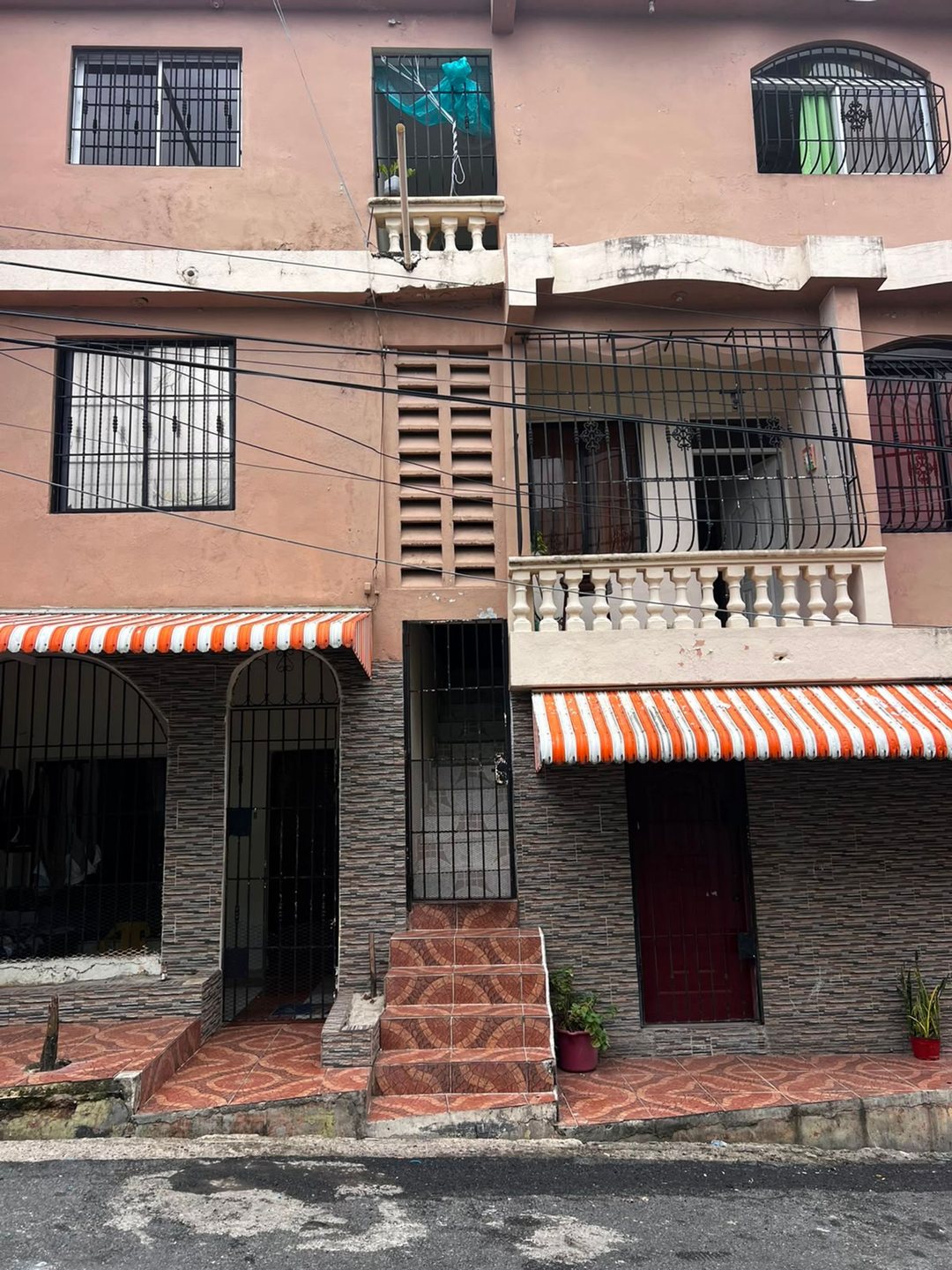 Edificio en Venta en Mimosa, Santo Domingo Este |