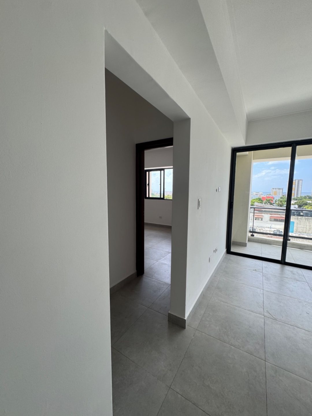 Gazcue 2 habitaciones, 2.5 baños, 2 parqueos