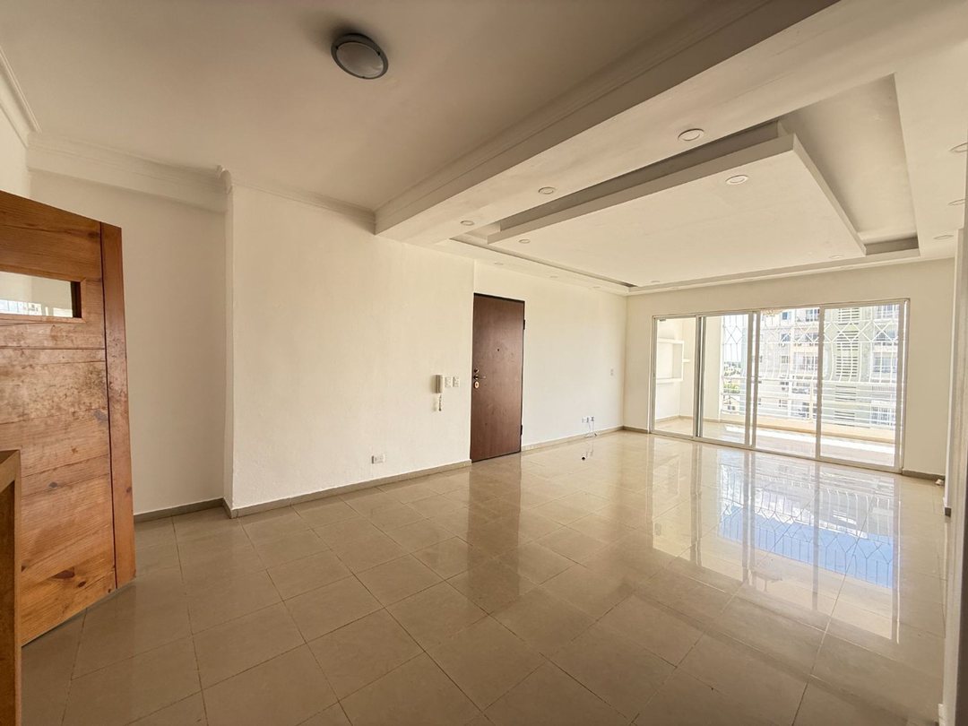 Apartamento en Torre, Romana del oeste
