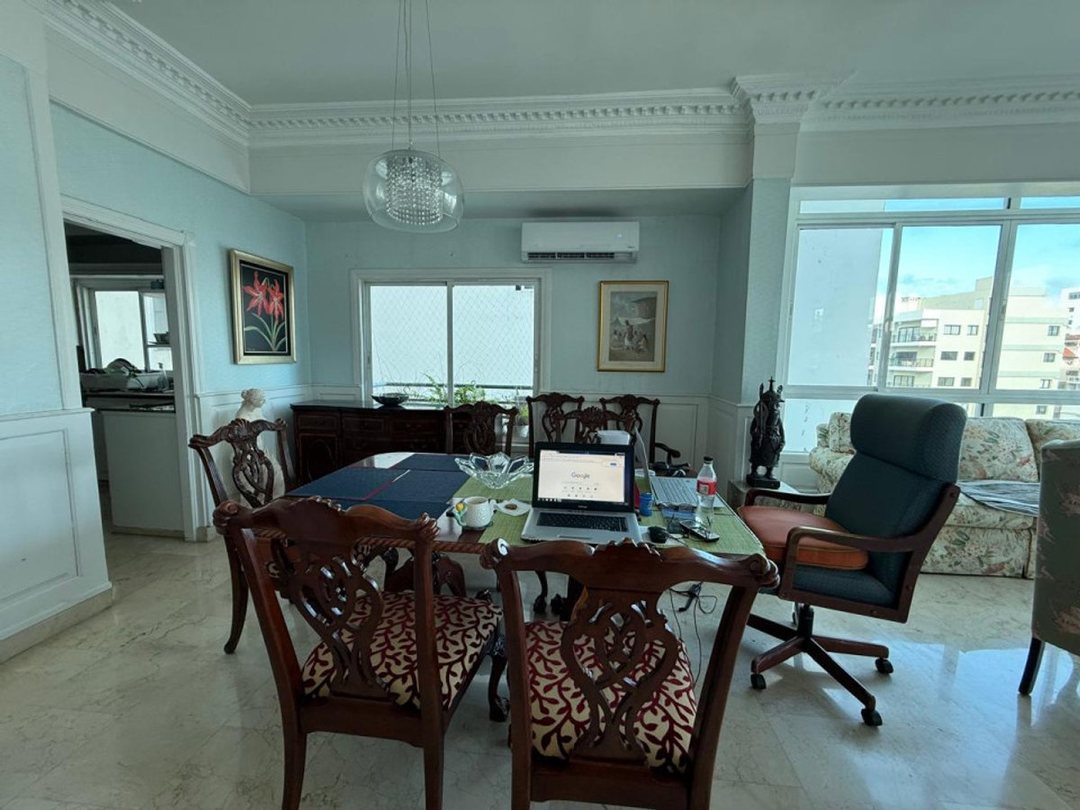 Apartamento en Renacimiento, Santo Domingo