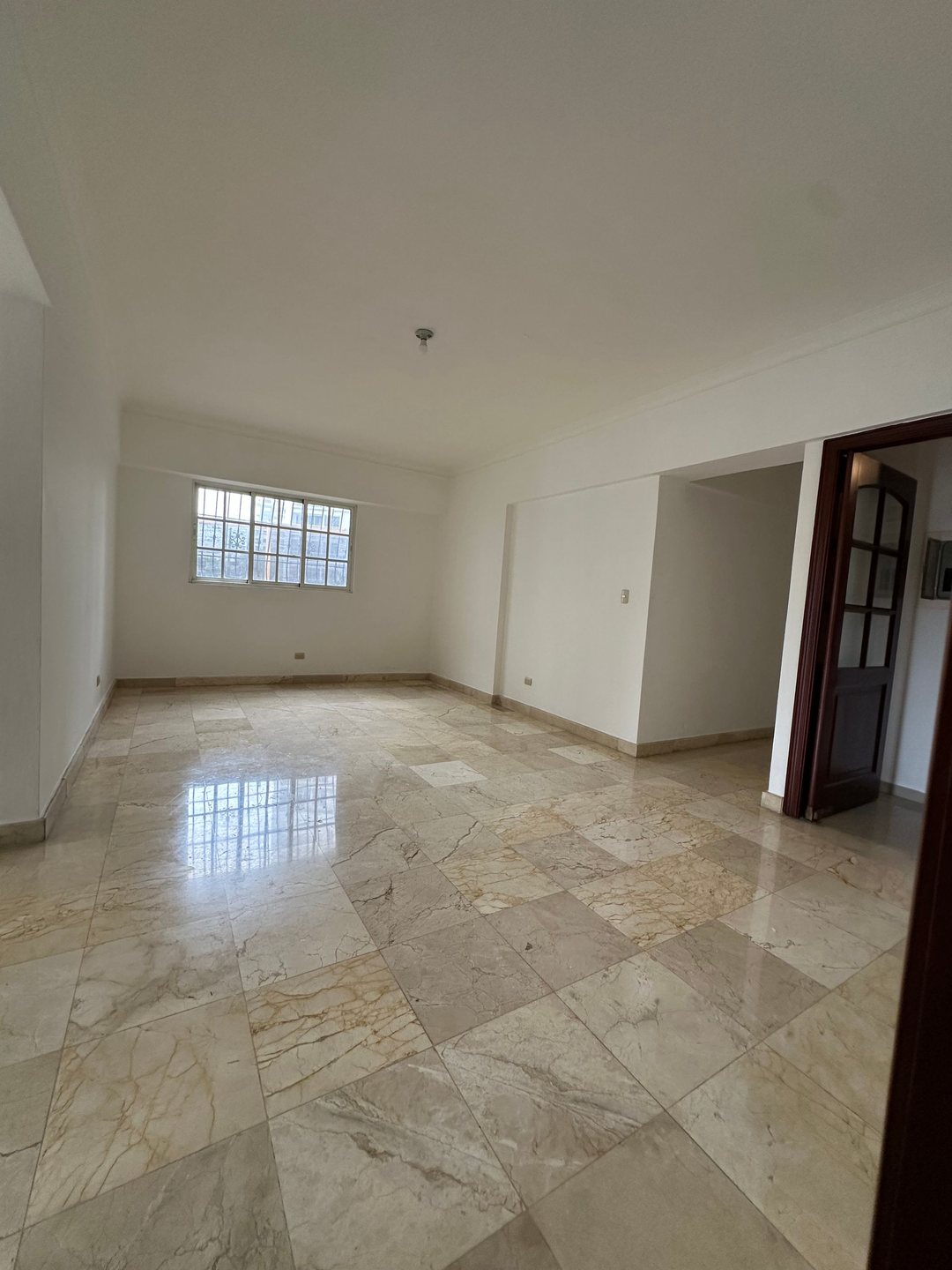 APARTAMENTO EN VENTA 3 HABITACIONES EN NACO