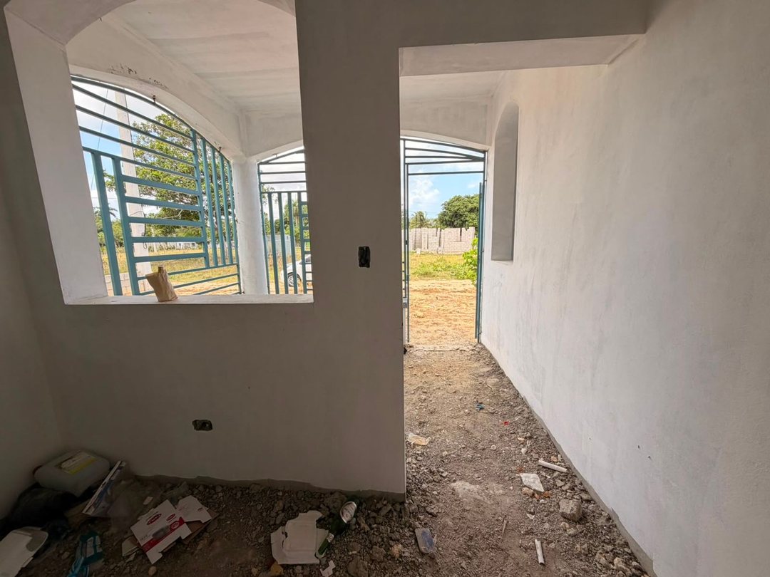 CASA / MEJORA EN VENTA EN VILLA BETANIA, SOSÚA