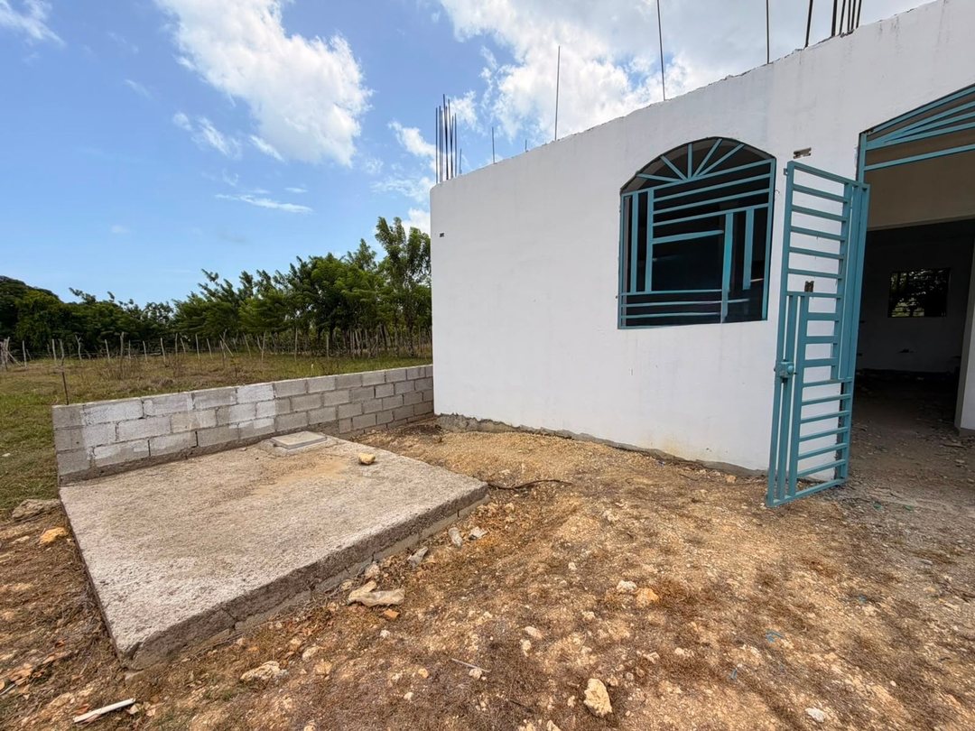 CASA / MEJORA EN VENTA EN VILLA BETANIA, SOSÚA