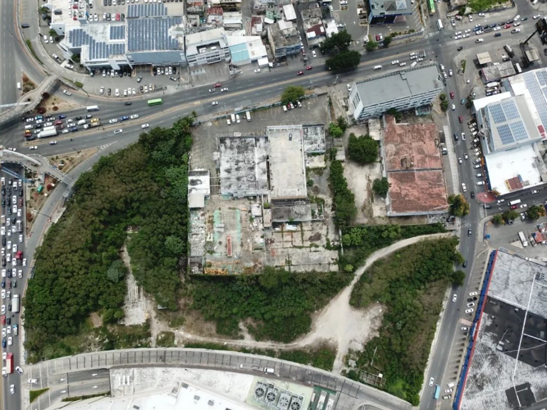 Sola Av. Maximo Gomez