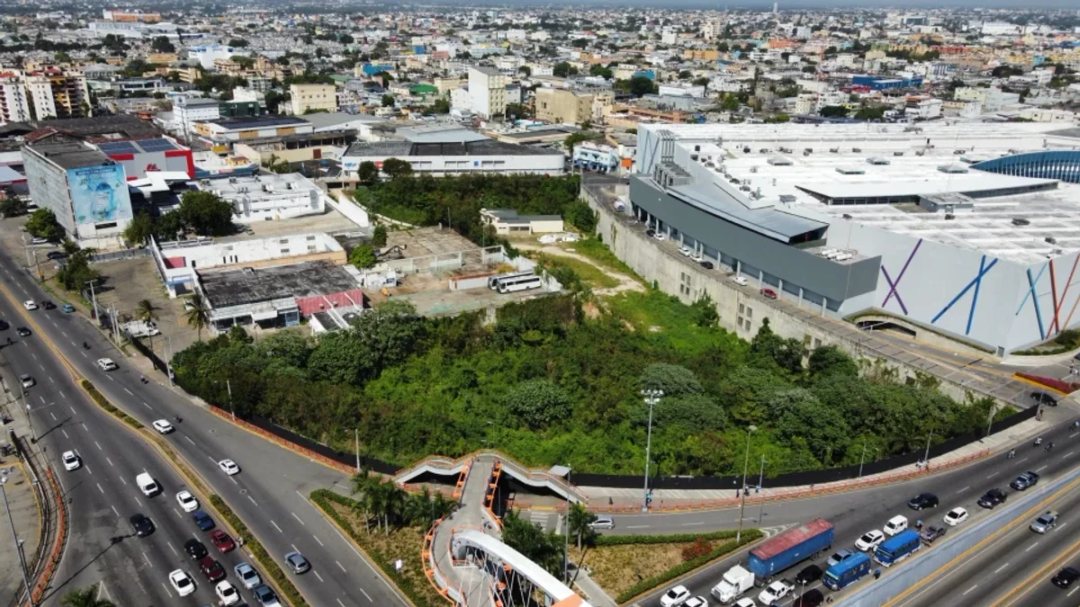 Sola Av. Maximo Gomez