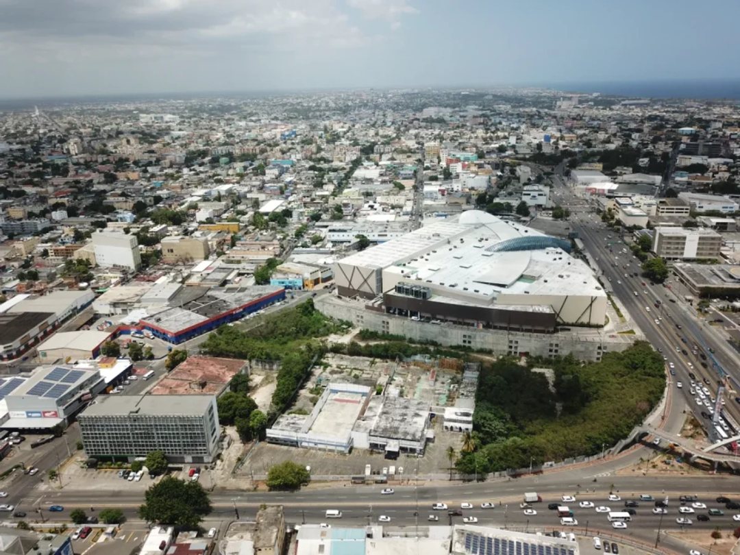 Sola Av. Maximo Gomez