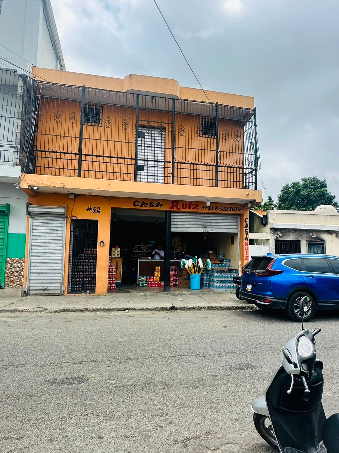 Local de uso comercial ubicado en Baní