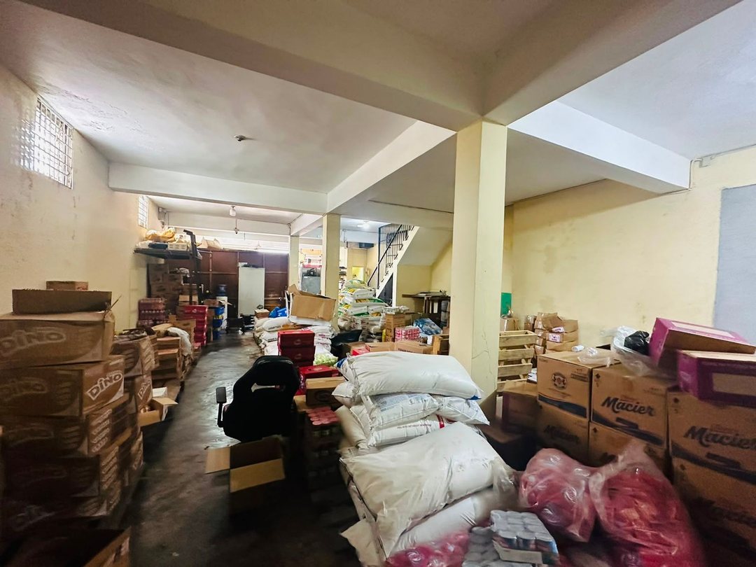 Local de uso comercial ubicado en Baní