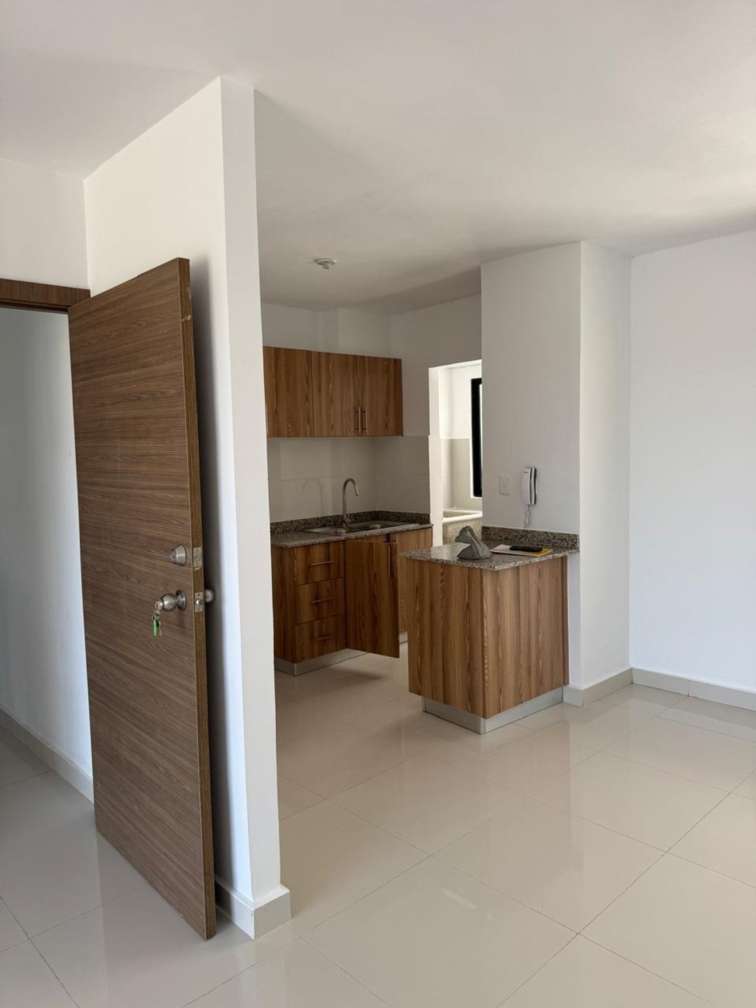 Apartamento de 3 Hab próximo autopist las Américas