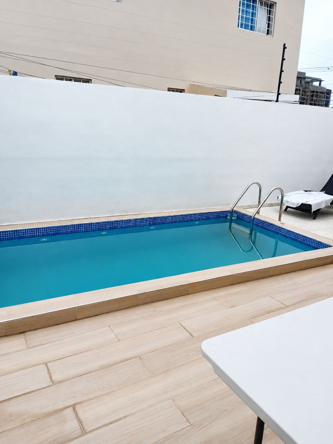 Prado Oriental: casa AMUEBLADA con piscina en vent