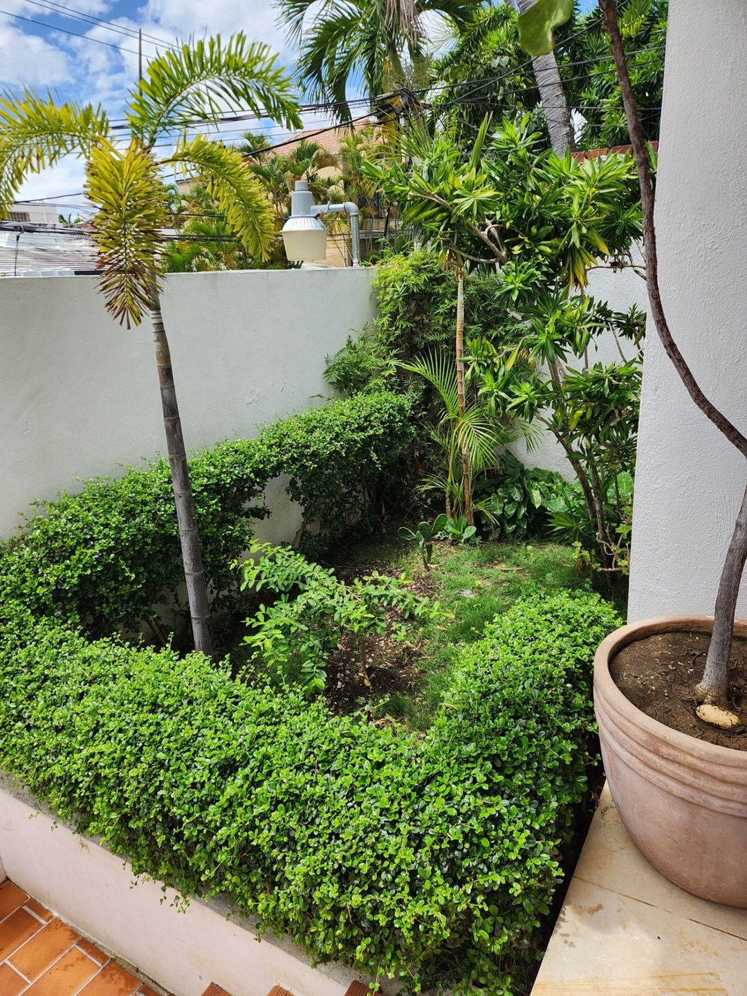 CASA EN VENTA 3 DORMITORIOS SANTO DOMINGO