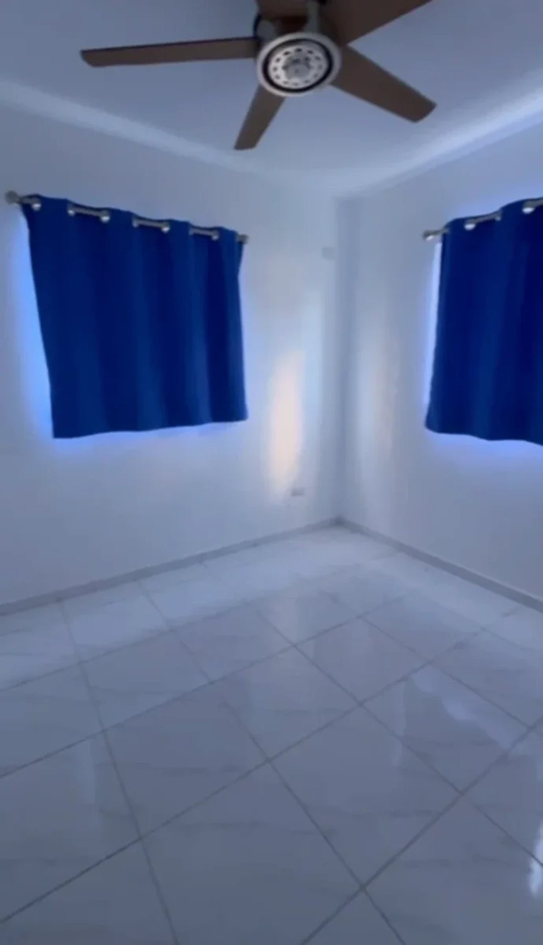 VENTA DE APARTAMENTO EN LA ROMANA 3 HABITACIONES