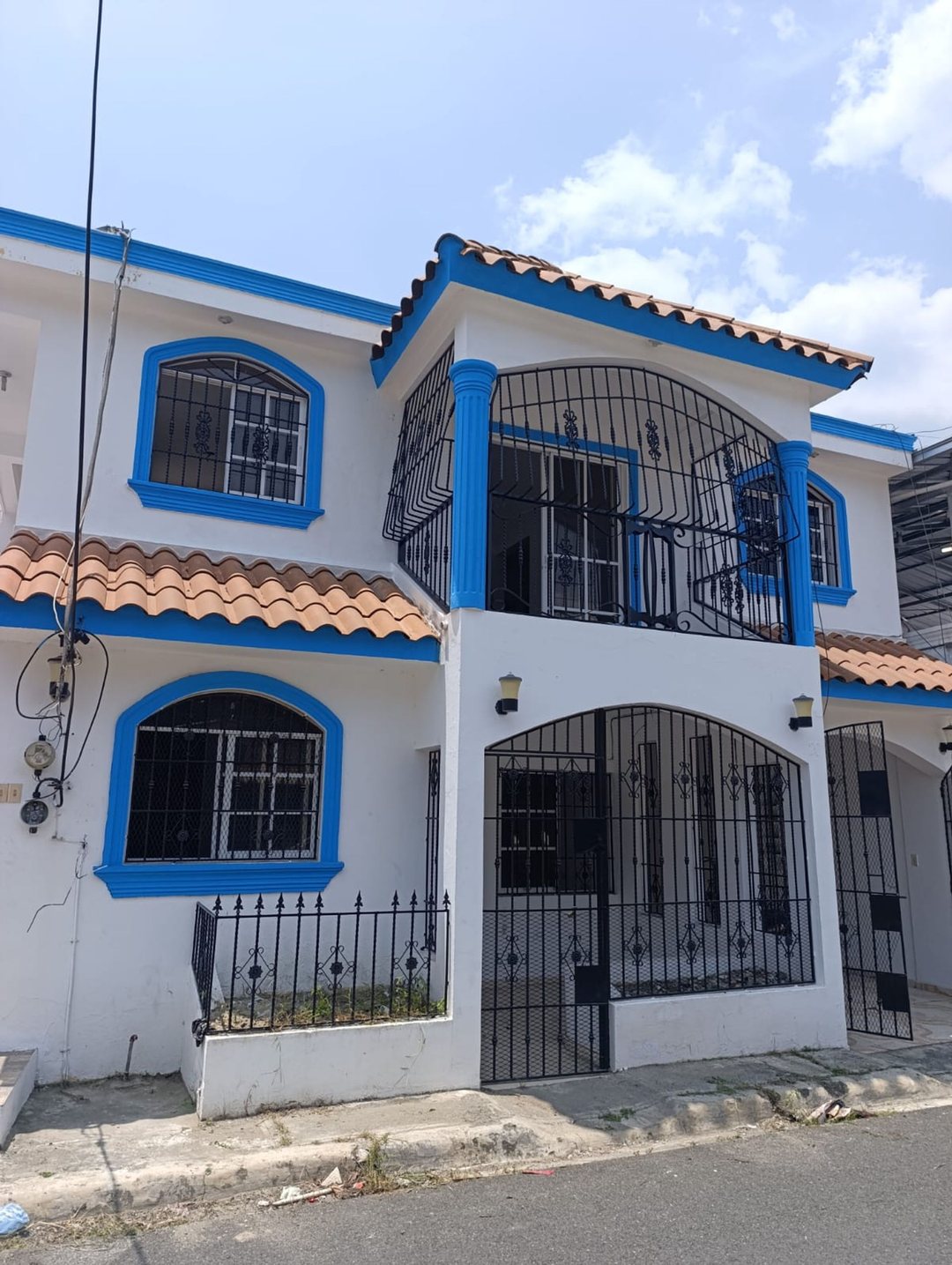 EDIFICIO EN VENTA, BONAO MONSEÑOR NOUEL