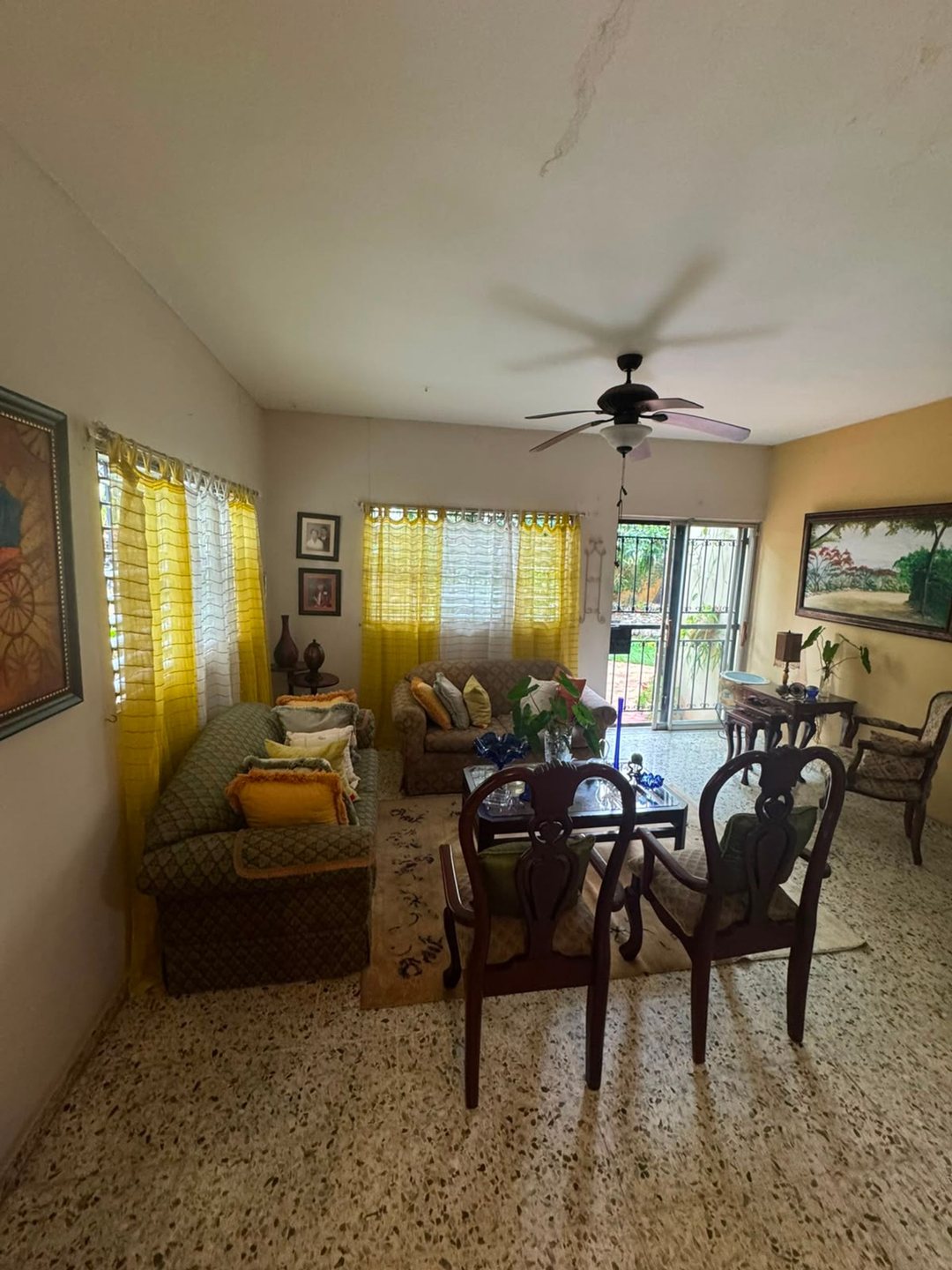 Casa Comercial en Venta – Mirador Norte
