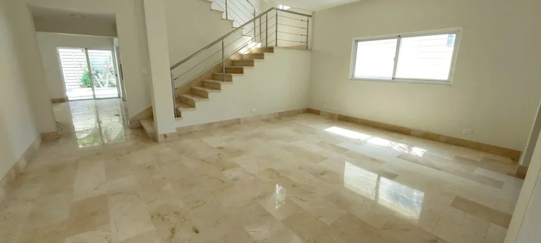 Casa en Isabel Villas, Santo Domingo