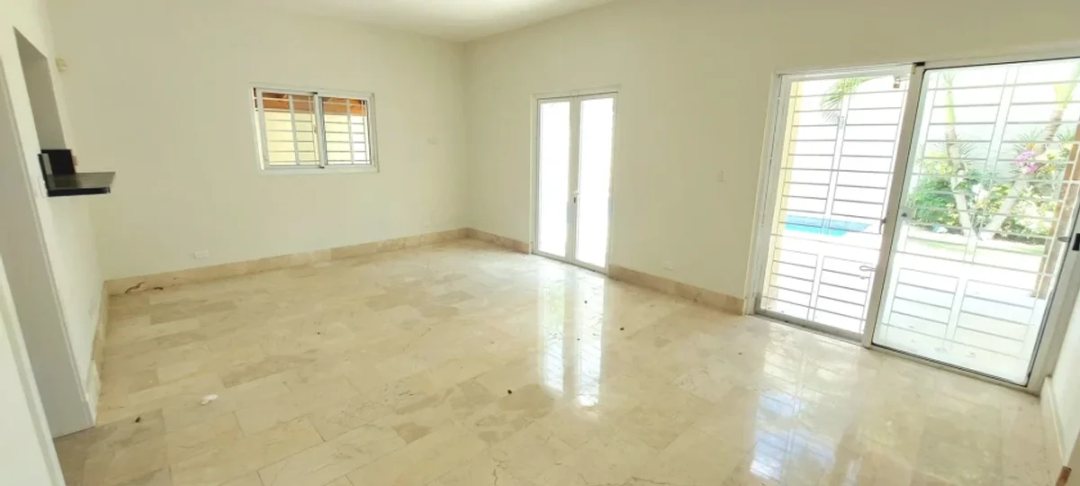 Casa en Isabel Villas, Santo Domingo
