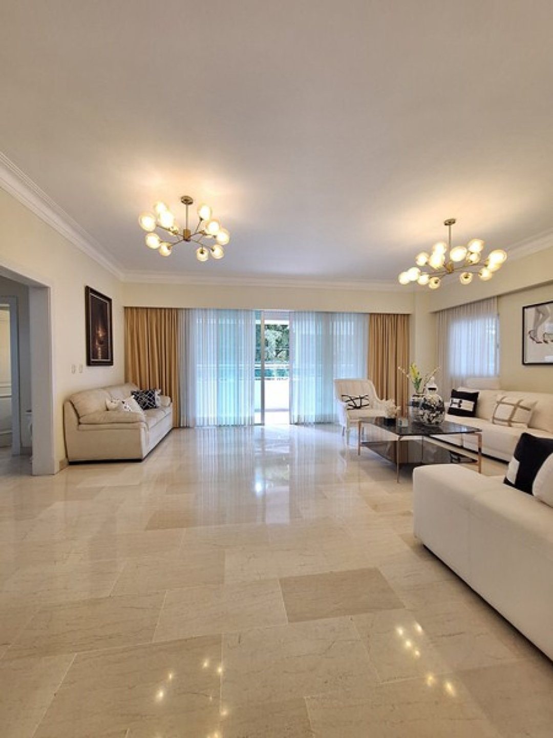 Apartamento con terraza privada