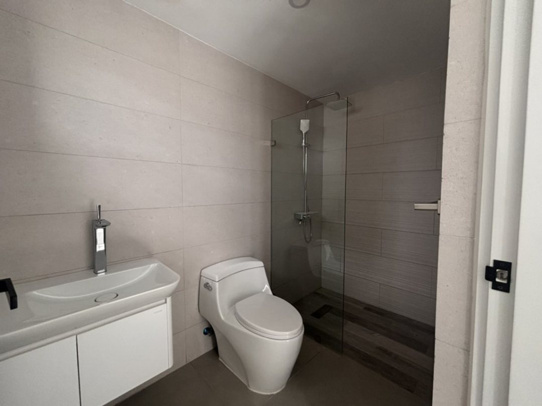 Apartamento NUEVO en NACO