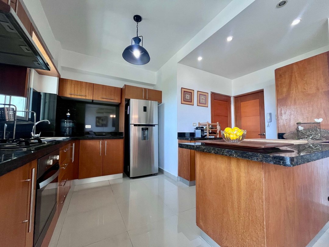 Apto en venta en Gazcue | 3 habitaciones, $290,000