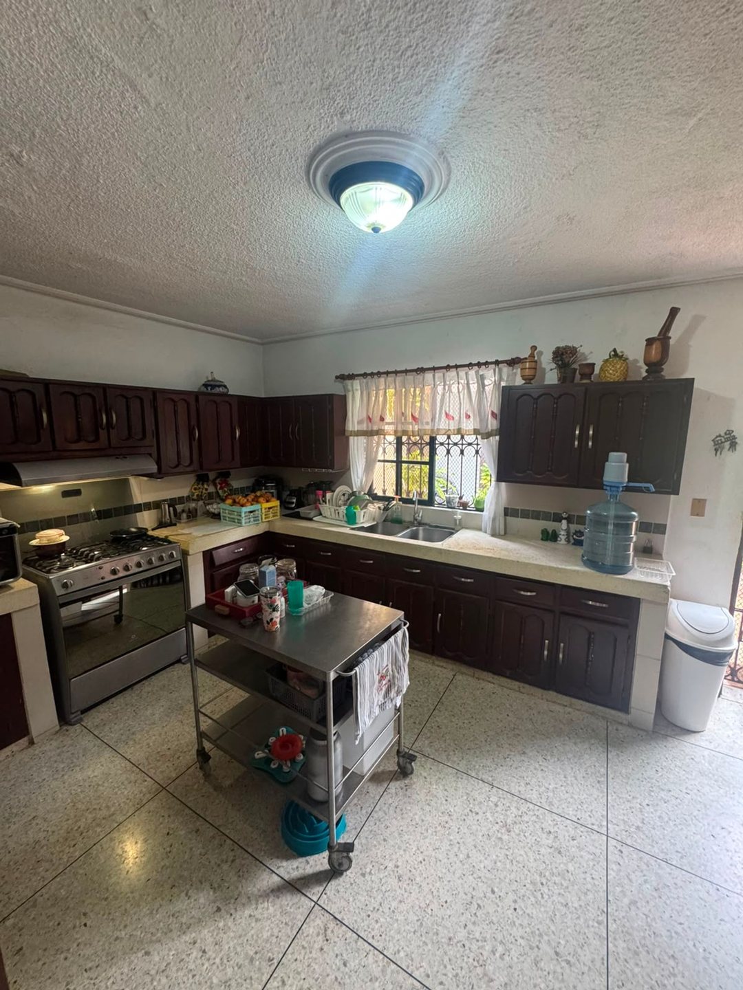 Casa en venta y alquiler en el Millón