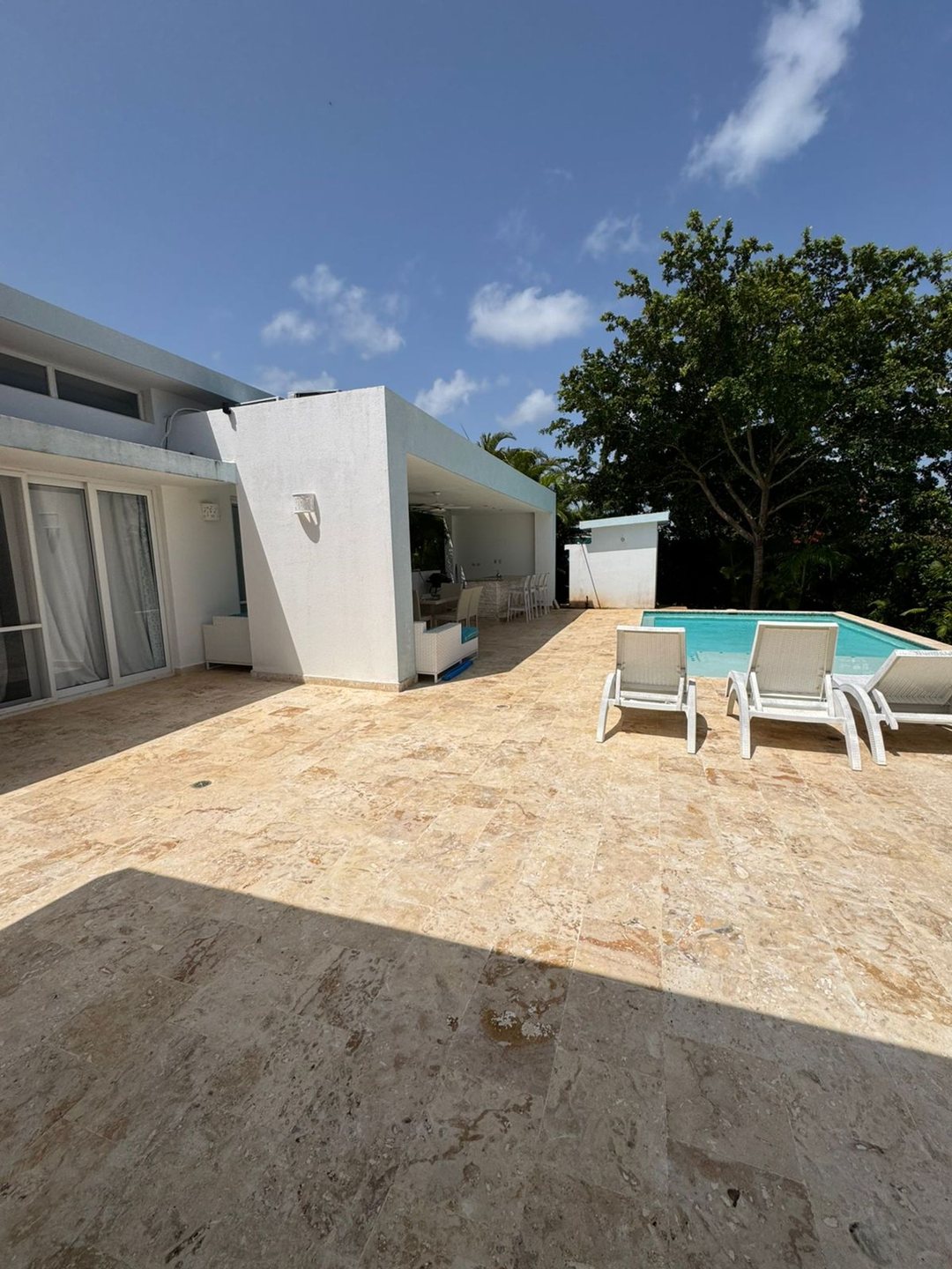 Tu Oasis Privado con Guest House y Piscina!