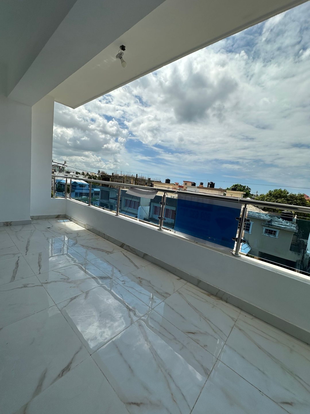 Amplio apartamento en Santo Domingo Este