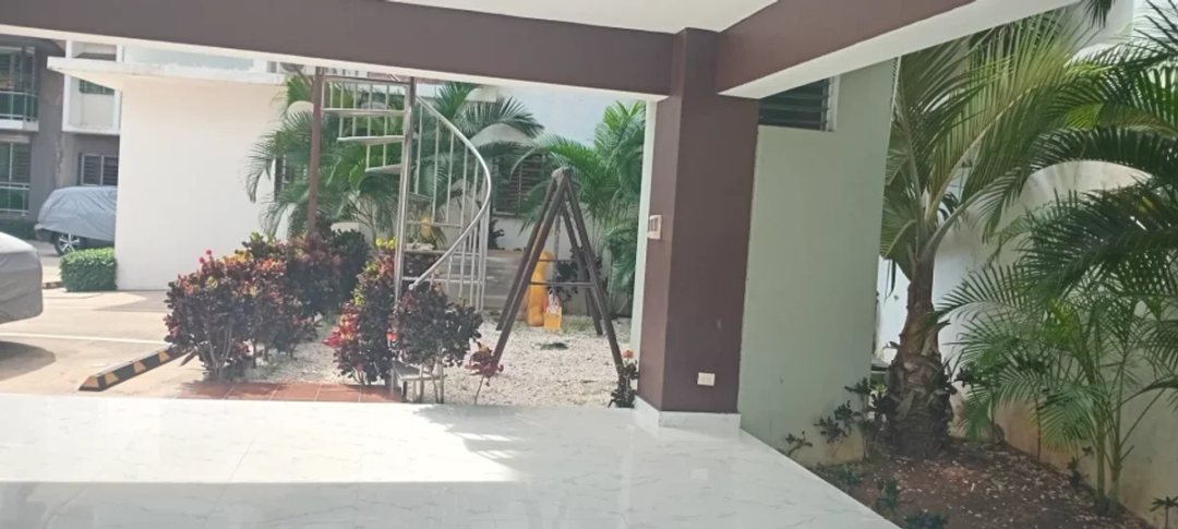 En venta Apartamento 1er nivel en San Isidro
