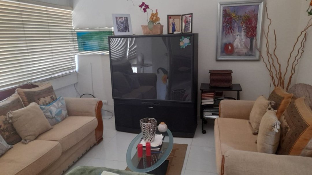 Se vende apartamento town house 3 niveles