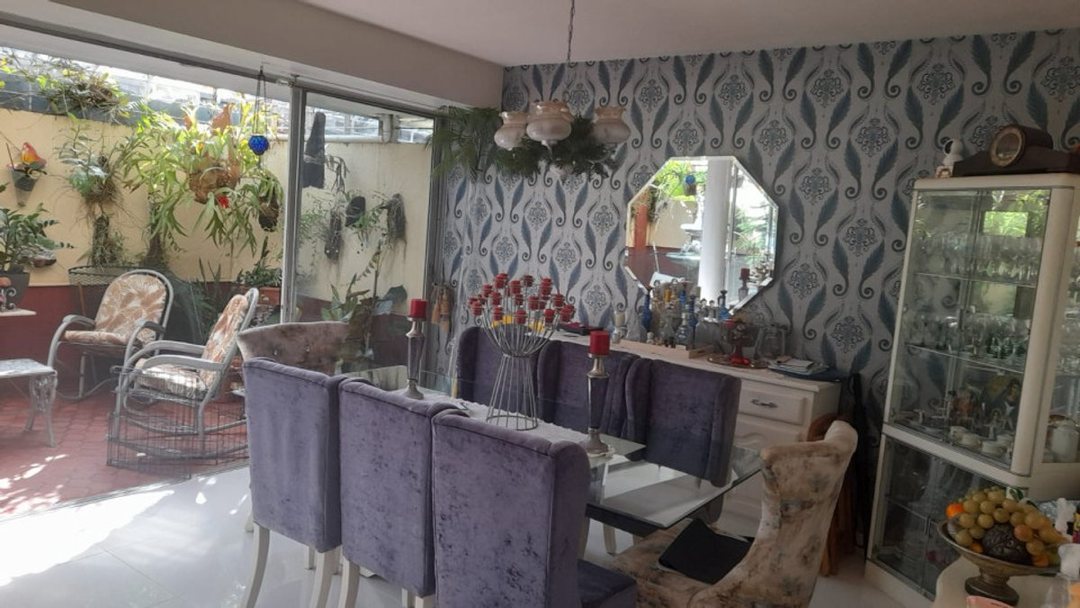 Se vende apartamento town house 3 niveles